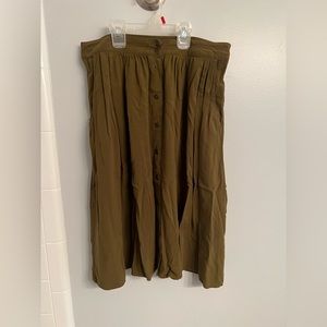 FOREVER 21 Women’s Olive Green Midi Skirt